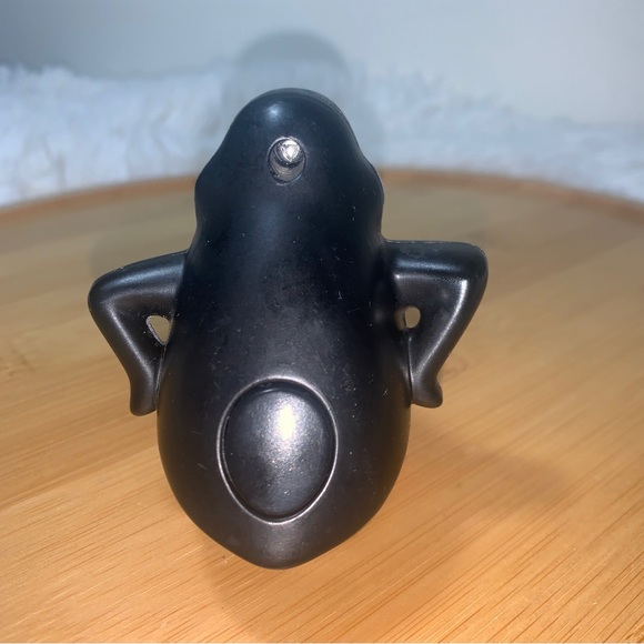 Penguins of Madagascar 2014 McDonald's Toy Penguin Figure - Picture 4 of 5